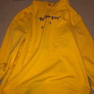 Aeropostale Yellow Influencer Hoodie💛